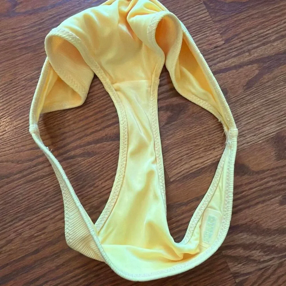 Triangl yellow bikini bottoms size small